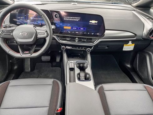 New 2026 Chevrolet Equinox EV RS image 11