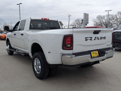 New 2026 RAM 3500 Tradesman image 4