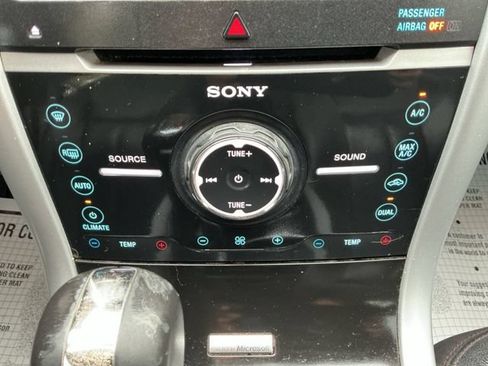 Used 2014 Ford Edge Limited FWD image 16