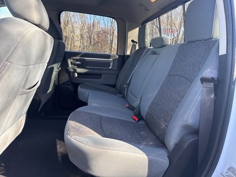 Used 2019 RAM 1500 Classic Warlock image 36