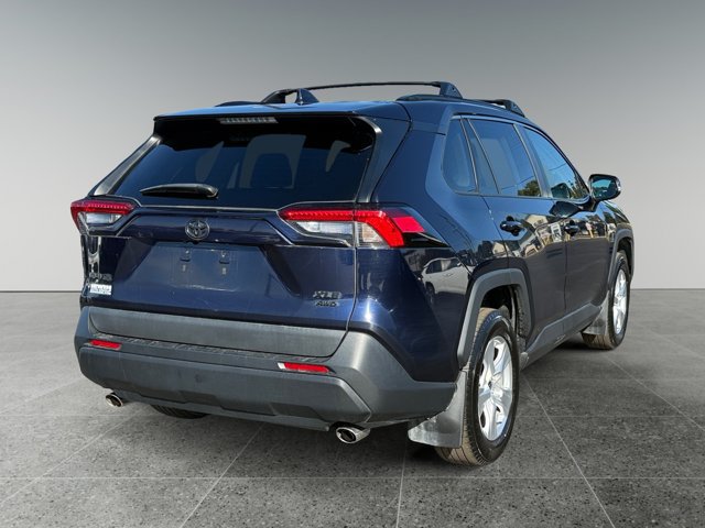 Certified 2021 Toyota RAV4 XLE w/ Convenience Package AWD/4WD image 5