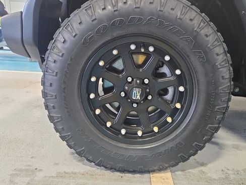 Used 2018 Jeep Wrangler Unlimited Sport S image 6