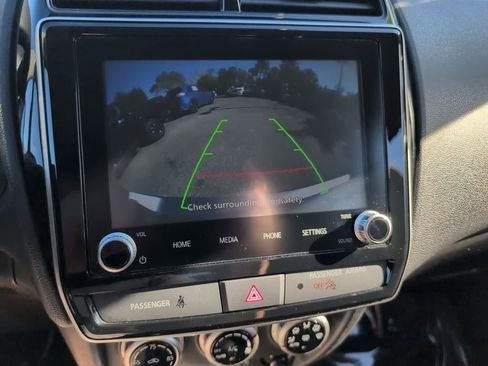 Used 2024 Mitsubishi Outlander Sport SE image 16