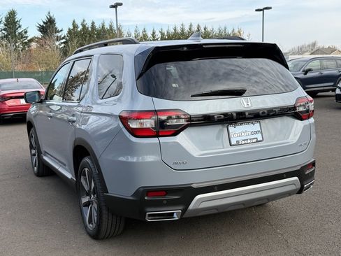 Certified 2023 Honda Pilot Elite image 6