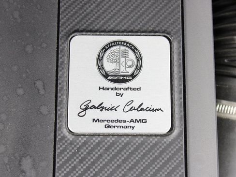 Certified 2025 Mercedes-Benz GLC 43 AMG 4MATIC image 37