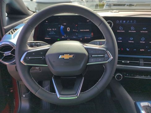 New 2026 Chevrolet Equinox EV LT image 11