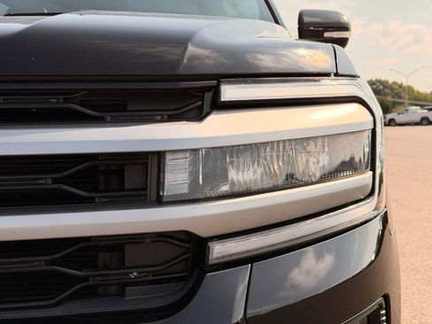Used 2022 Ford Expedition Max XLT AWD/4WD image 15