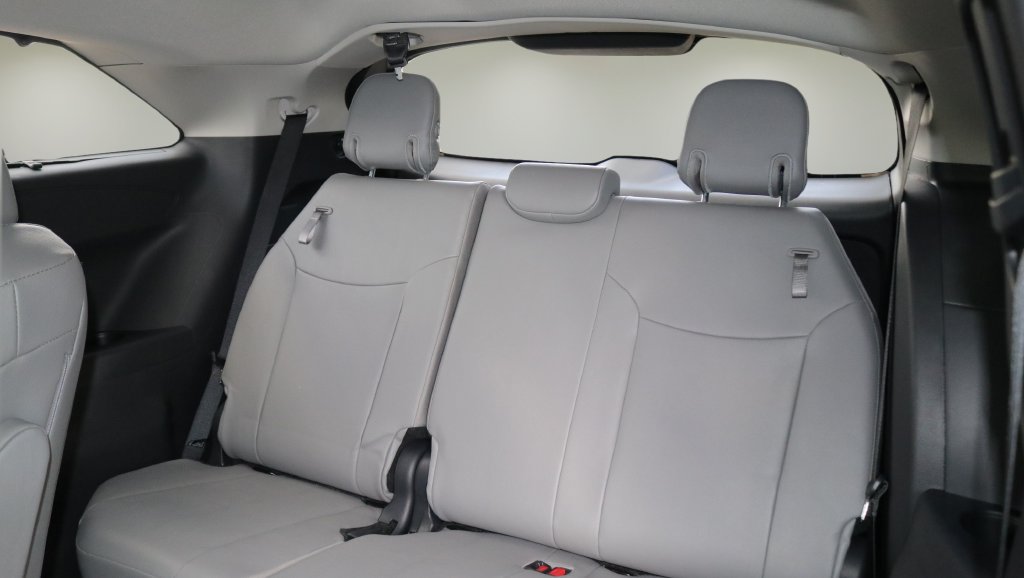 Certified 2026 Toyota Sienna XLE FWD image 15