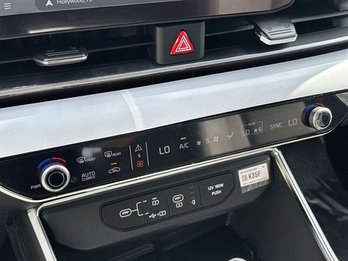 New 2026 Kia Carnival SX Prestige FWD image 18