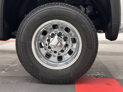 New 2026 GMC Sierra 3500 SLE w/ SLE Value Package image 22