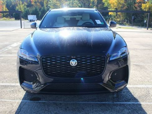 New 2026 Jaguar F-PACE R-Dynamic S image 8