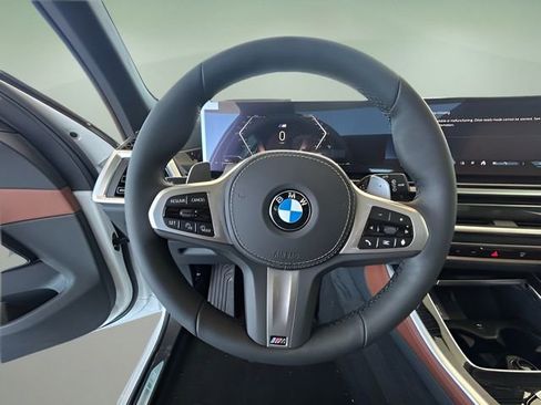 New 2026 BMW X5 sDrive40i w/ M Sport Package image 17