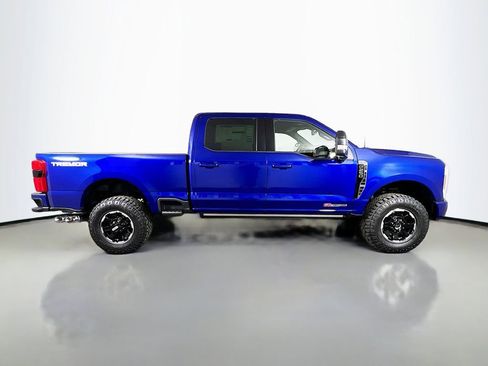 New 2026 Ford F250 Platinum image 18