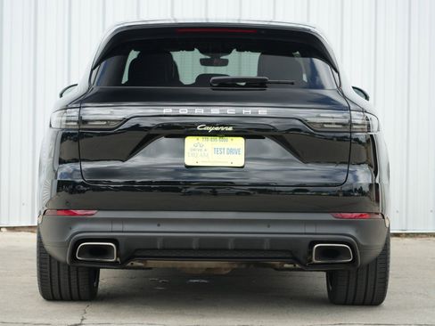 Used 2022 Porsche Cayenne E-Hybrid image 11
