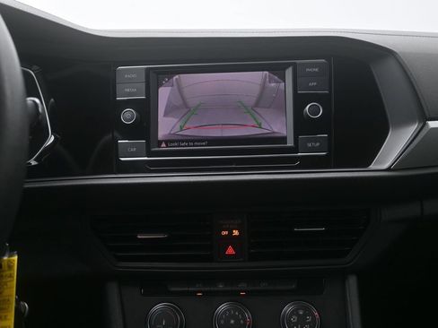 Used 2019 Volkswagen Jetta S w/ Driver Assistance Package FWD image 21