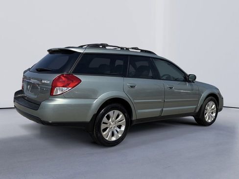 Used 2009 Subaru Outback 2.5i Limited AWD/4WD image 3