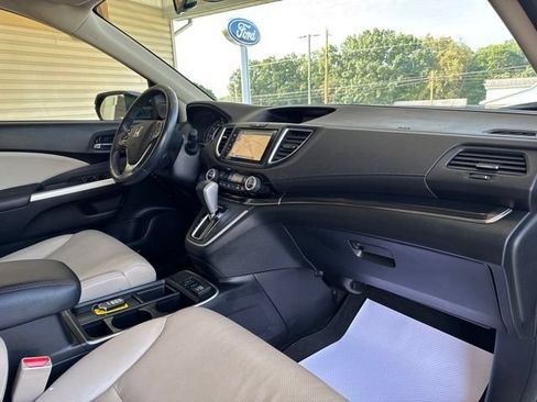 Used 2015 Honda CR-V Touring image 24