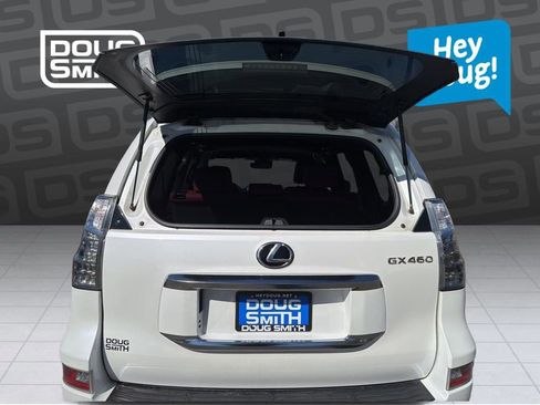 Used 2022 Lexus GX 460 Premium w/ Premium Package image 31