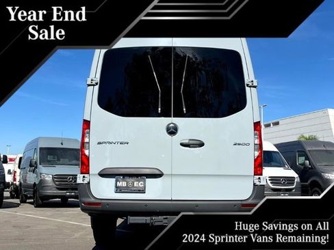 New 2024 Mercedes-Benz Sprinter 2500 image 21
