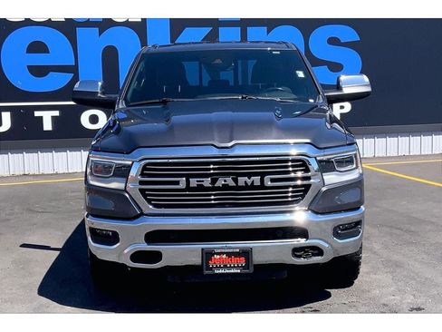 Used 2024 RAM 1500 Laramie AWD/4WD image 3