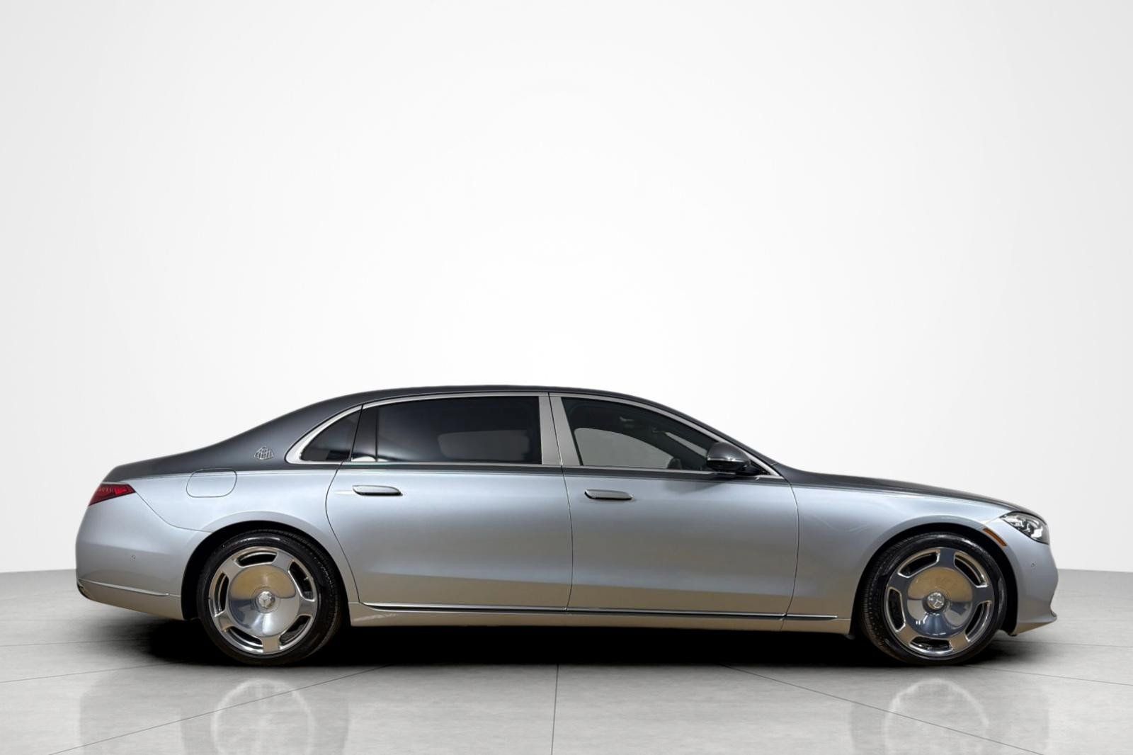 Used 2024 Mercedes-Benz Maybach S 580 4MATIC image 6