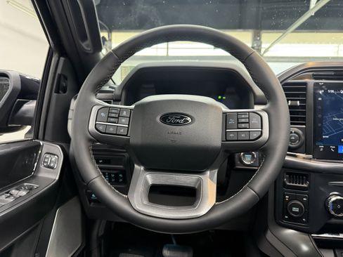 Used 2026 Ford F150 Lariat w/ Equipment Group 502A High AWD/4WD image 17