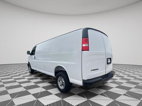 New 2026 Chevrolet Express 2500 Extended w/ Driver Convenience Package RWD image 8