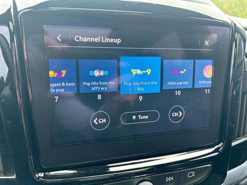 Used 2023 Chevrolet Traverse High Country w/ LPO, Floor Liner Package FWD image 10