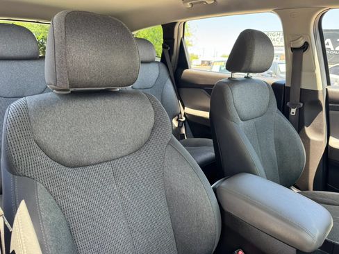 Used 2019 Hyundai Santa Fe SE AWD/4WD image 33
