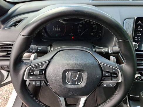Used 2022 Honda Accord Sport image 19