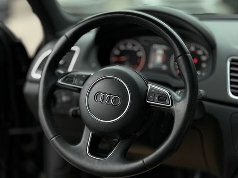 Used 2017 Audi Q3 2.0T Prestige w/ Prestige Package image 13