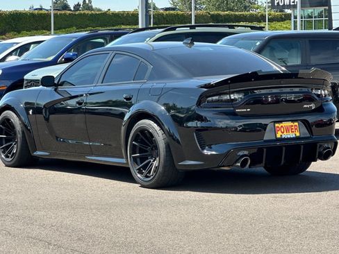 Used 2021 Dodge Charger SRT Hellcat w/ Harman/Kardon Audio Group RWD image 6