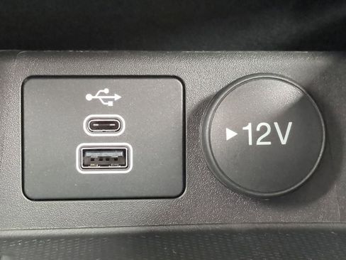 New 2026 Ford Escape SE image 30