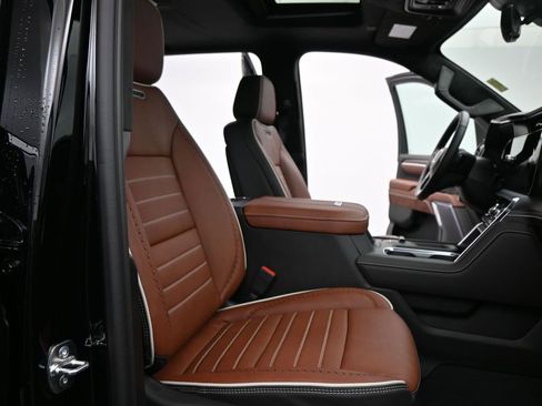 New 2026 GMC Sierra 3500 Denali Ultimate image 27