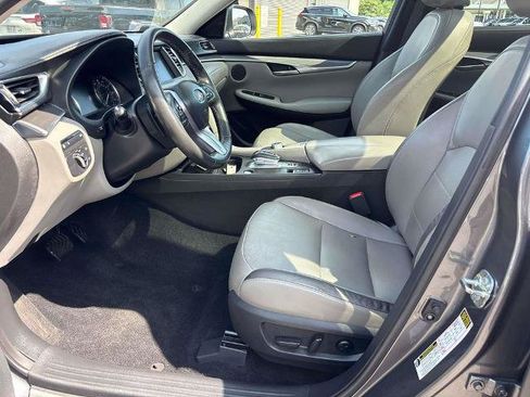 Certified 2023 INFINITI QX50 Luxe AWD/4WD image 10