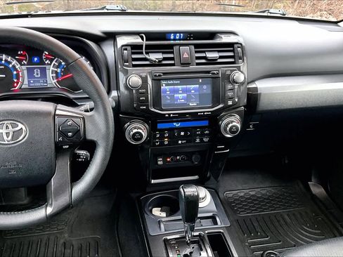 Used 2019 Toyota 4Runner Limited image 7