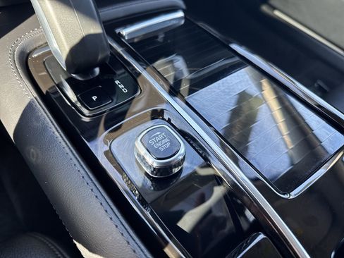 Used 2024 Volvo S60 T8 Plus w/ Climate Package image 17