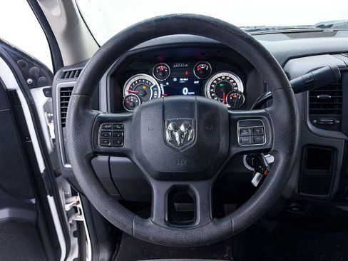 Used 2013 RAM 1500 Express image 20