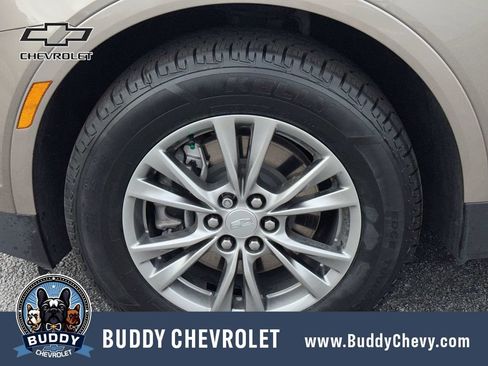 Used 2023 Cadillac XT5 Premium Luxury FWD image 12