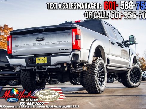 New 2026 Ford F250 Lariat w/ Black Appearance Package image 30