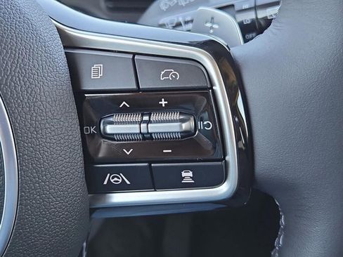 New 2026 Kia Carnival SX Prestige FWD image 32