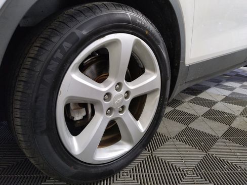 Used 2015 Chevrolet Trax LTZ FWD image 31