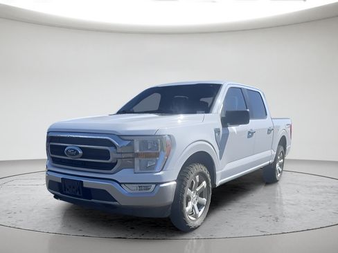 Used 2023 Ford F150 XLT w/ XTR Package AWD/4WD image 13