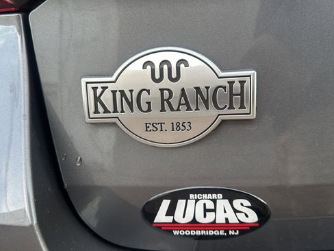 Used 2022 Ford Explorer King Ranch w/ Premium Technology Package image 62