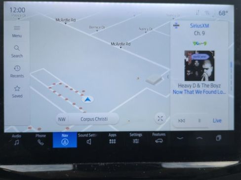 Used 2022 Ford Expedition XLT image 13