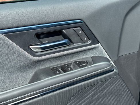 Used 2026 GMC Sierra EV Elevation image 26