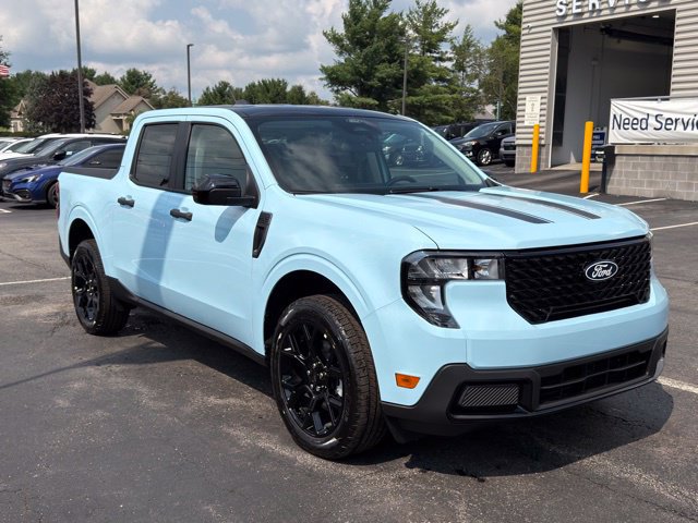 New 2026 Ford Maverick XLT w/ Equipment Group 301A AWD/4WD image 9