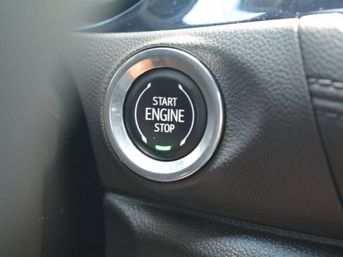 Used 2022 Buick Encore GX Preferred w/ Sport Touring Package FWD image 14