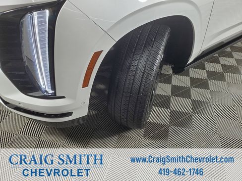 Used 2025 Cadillac Escalade Sport Platinum w/ LPO, ONYX Package image 48