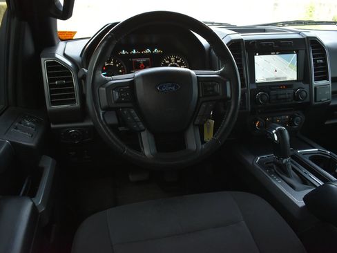 Used 2018 Ford F150 XLT w/ Equipment Group 302A Luxury AWD/4WD image 17